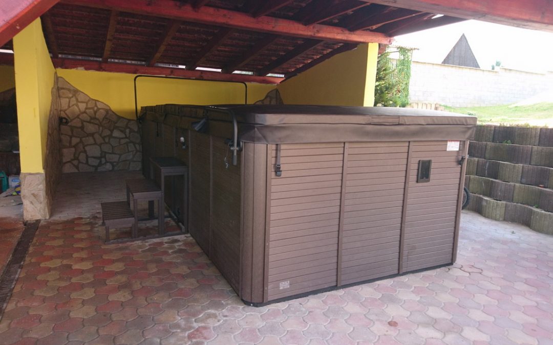 Plavecky-bazen-s-protiprudom-Jasenove2-1080x675